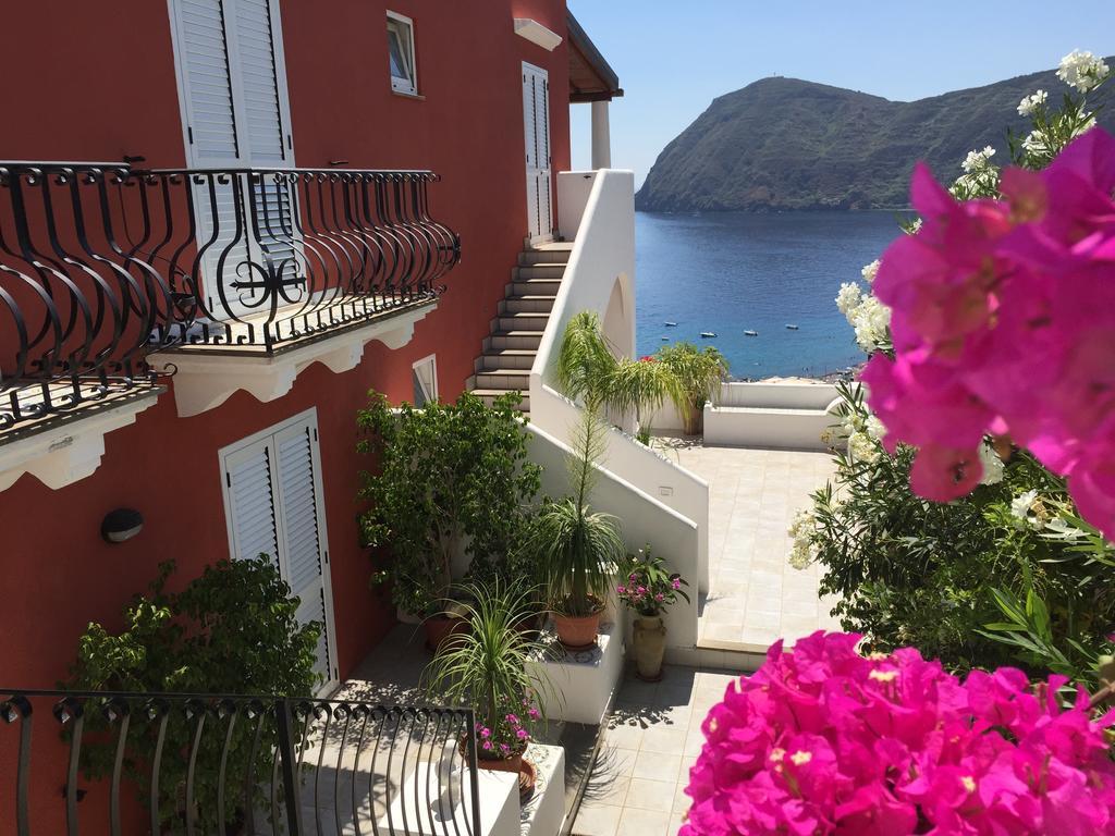 Villa Vista Mare Mela Lípara Exterior foto